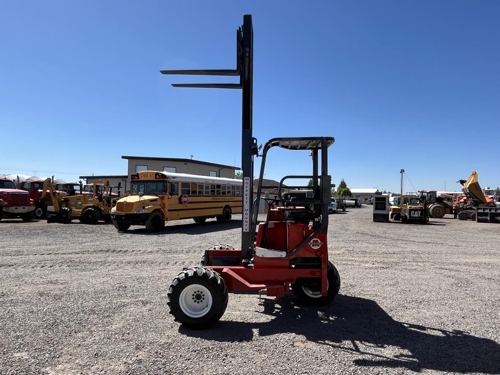 ./imagenes/INVOICE/2019/17073/MONTACARGA MOFFETT M5500 (12).JPG